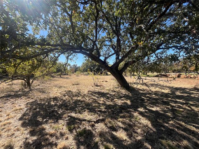 7511 Seagull Drive, Brownwood, TX 76801