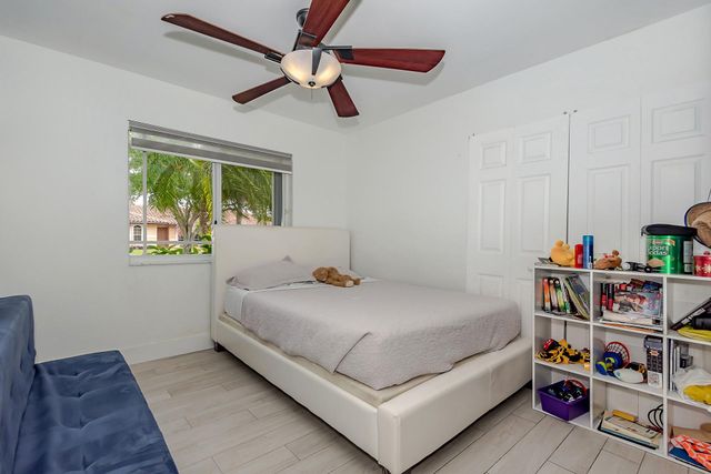 16931 SW 5th Ct, Weston, FL 33326