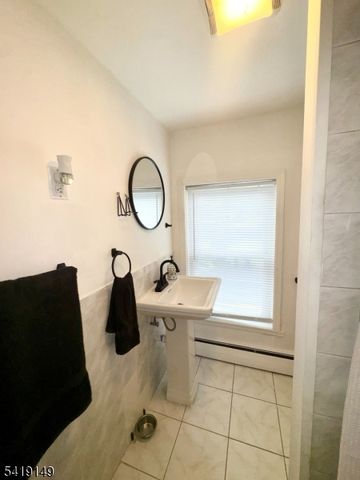 7 Marshall St, Paterson City, NJ 07501