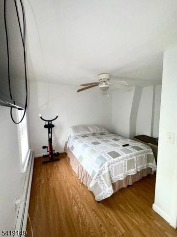 7 Marshall St, Paterson City, NJ 07501