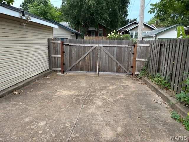 5416 S 37th Street, St Louis, MO 63116