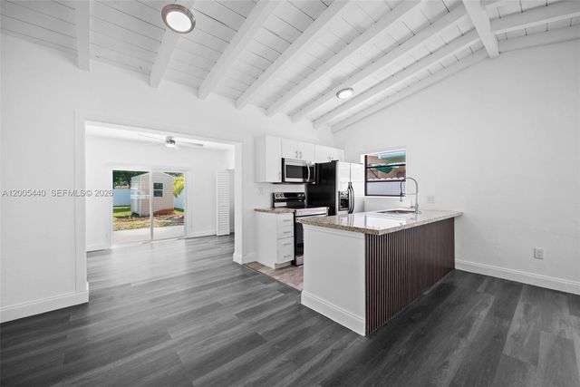 7120 SW 21st Street, Miami, FL 33155
