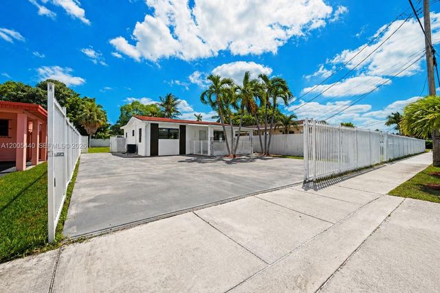 7120 SW 21st Street, Miami, FL 33155