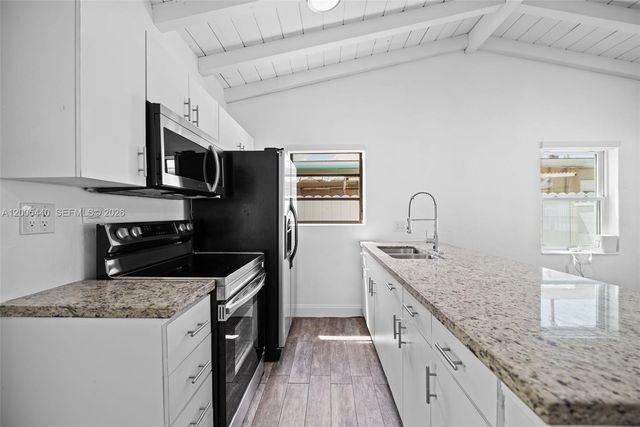 7120 SW 21st Street, Miami, FL 33155
