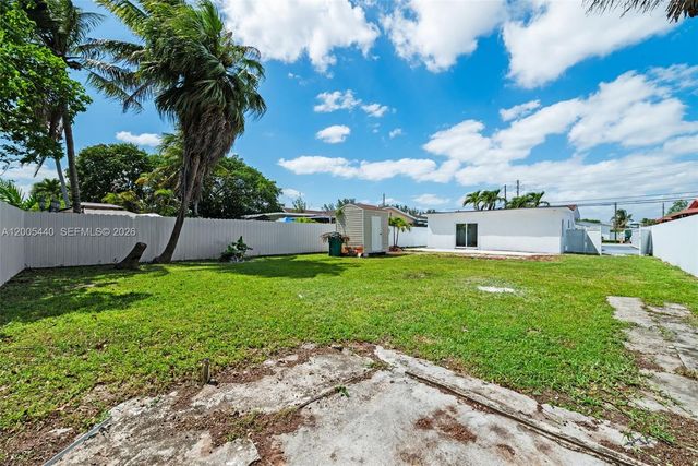 7120 SW 21st Street, Miami, FL 33155