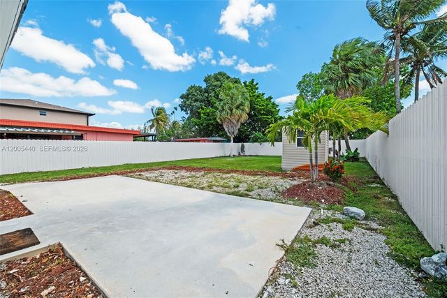 7120 SW 21st Street, Miami, FL 33155