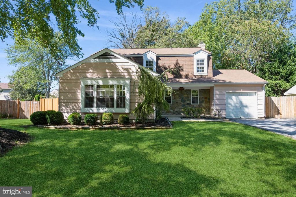 9005 LOUGHRAN RD, Fort Washington, MD 20744