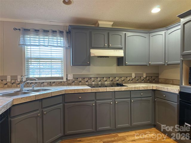 2567 Peeler Road, Vale, NC 28168