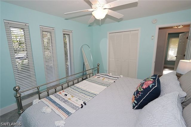 27165 Edenbridge CT, Bonita Springs, FL 34135