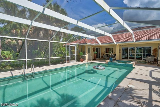 27165 Edenbridge CT, Bonita Springs, FL 34135