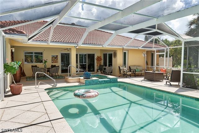 27165 Edenbridge CT, Bonita Springs, FL 34135