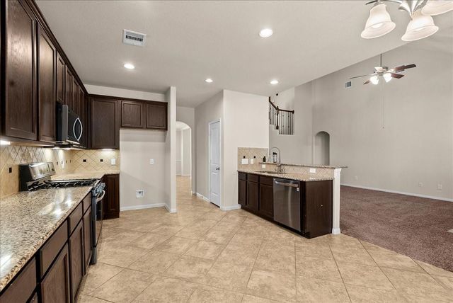 11815 Eagle Ridge Drive, Mont Belvieu, TX 77535
