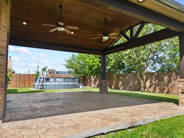 11815 Eagle Ridge Drive, Mont Belvieu, TX 77535