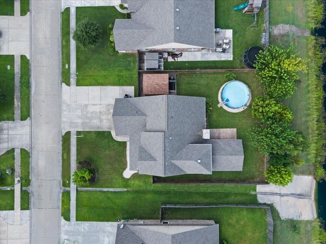 11815 Eagle Ridge Drive, Mont Belvieu, TX 77535