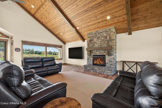 3358 E LEEBOWE CT, Hayden, ID 83835