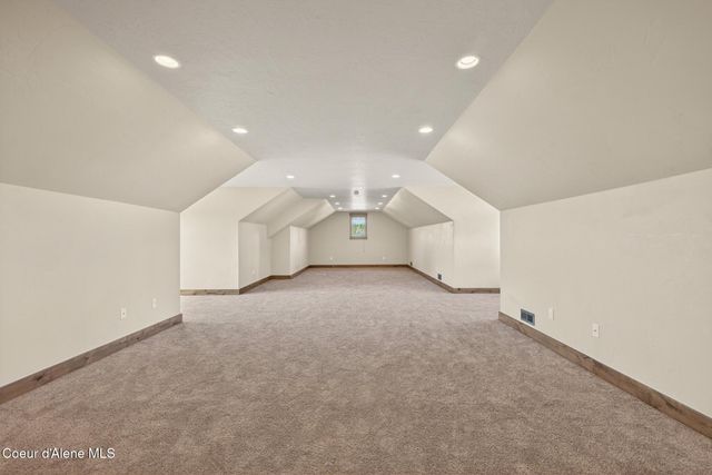 3358 E LEEBOWE CT, Hayden, ID 83835