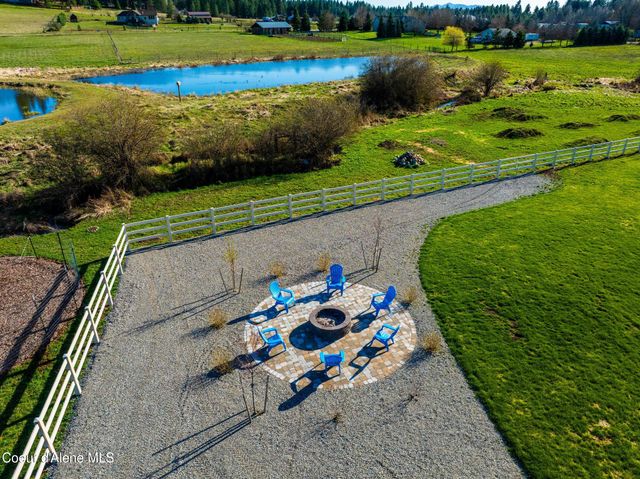 3358 E LEEBOWE CT, Hayden, ID 83835