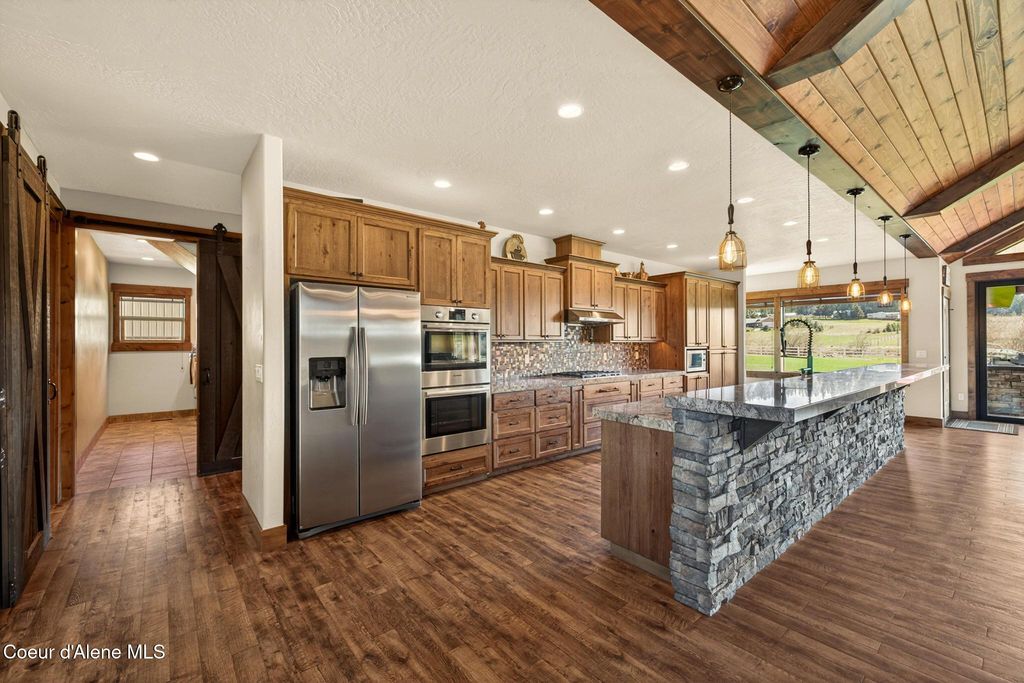 3358 E LEEBOWE CT, Hayden, ID 83835 photo 11