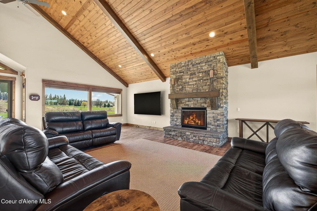 3358 E LEEBOWE CT, Hayden, ID 83835 photo 13