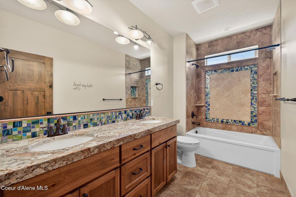 3358 E LEEBOWE CT, Hayden, ID 83835 photo 24