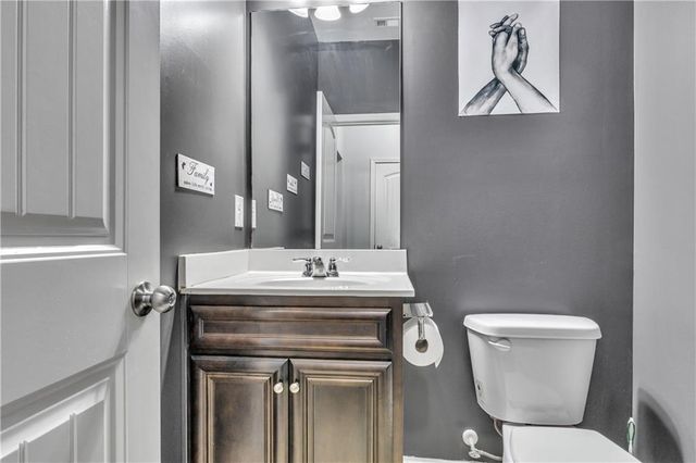 87 Wedge Wood Way, Dallas, GA 30132