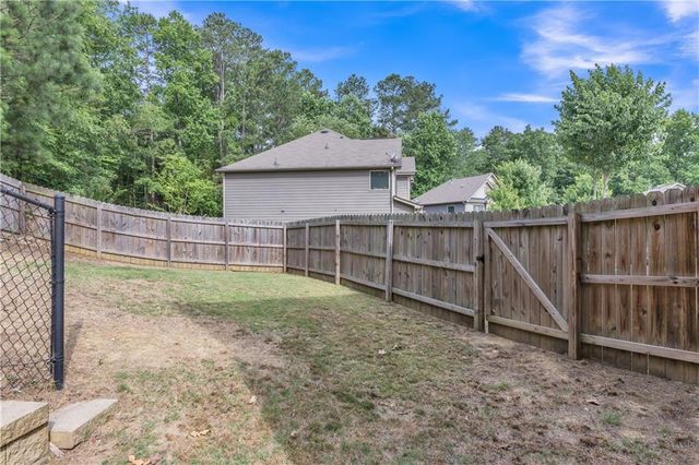 87 Wedge Wood Way, Dallas, GA 30132