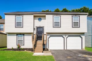 3253 Saint Bernard Circle, Columbus, OH 43232