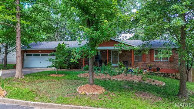 909 Cypress Drive, Rolla, MO 65401