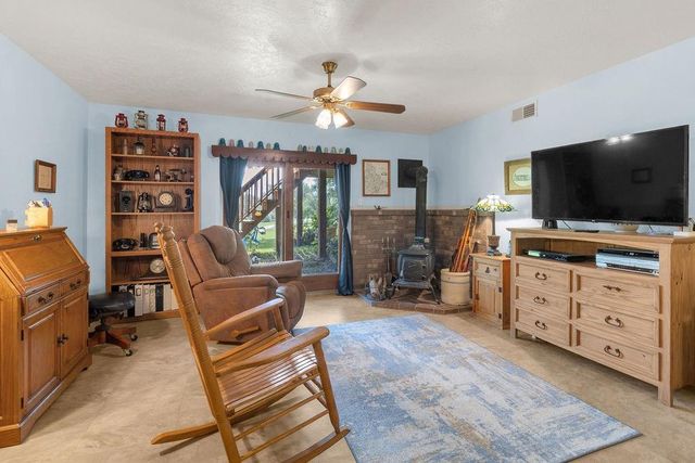 70 Valley Drive, Coldspring, TX 77331