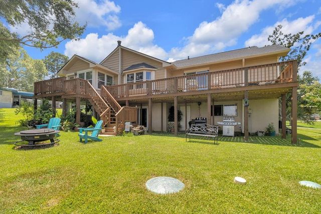 70 Valley Drive, Coldspring, TX 77331