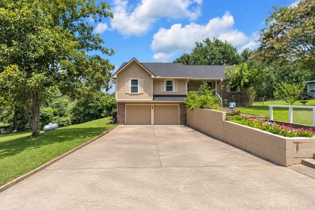 70 Valley Drive, Coldspring, TX 77331