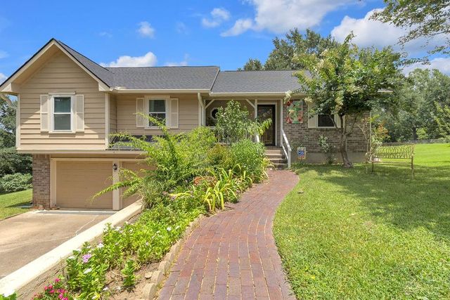 70 Valley Drive, Coldspring, TX 77331