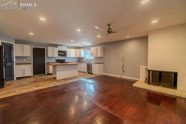 816 S Circle Drive, Colorado Springs, CO 80910