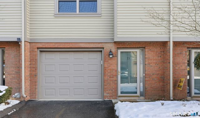 73 Metacomet Drive 73, Meriden, CT 06450