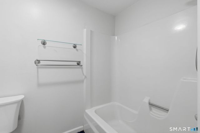 73 Metacomet Drive 73, Meriden, CT 06450