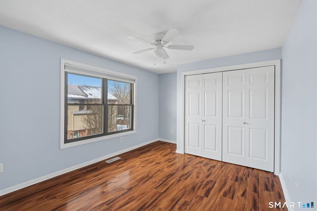 73 Metacomet Drive 73, Meriden, CT 06450