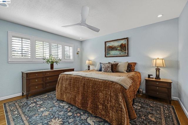 34515 Bentley Ct, Fremont, CA 94555