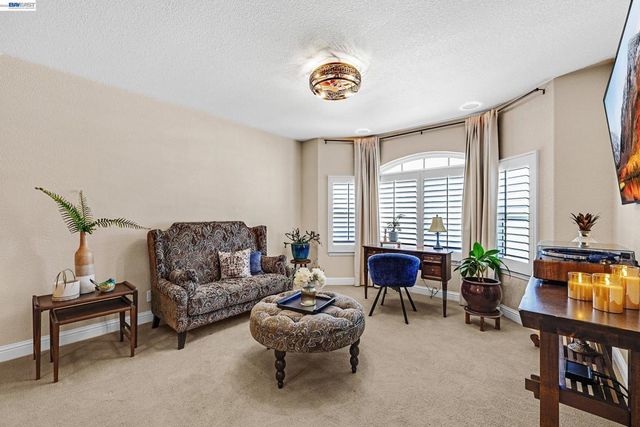 34515 Bentley Ct, Fremont, CA 94555