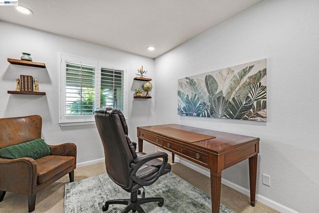 34515 Bentley Ct, Fremont, CA 94555