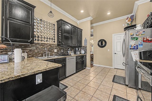 3624 Savannah Lane, Springdale, AR 72762