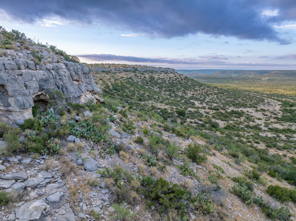 Image 16 of property listing at 3499 Big Bear Run, Ozona, TX 76943