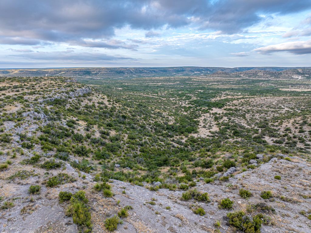 Image 18 of property listing at 3499 Big Bear Run, Ozona, TX 76943