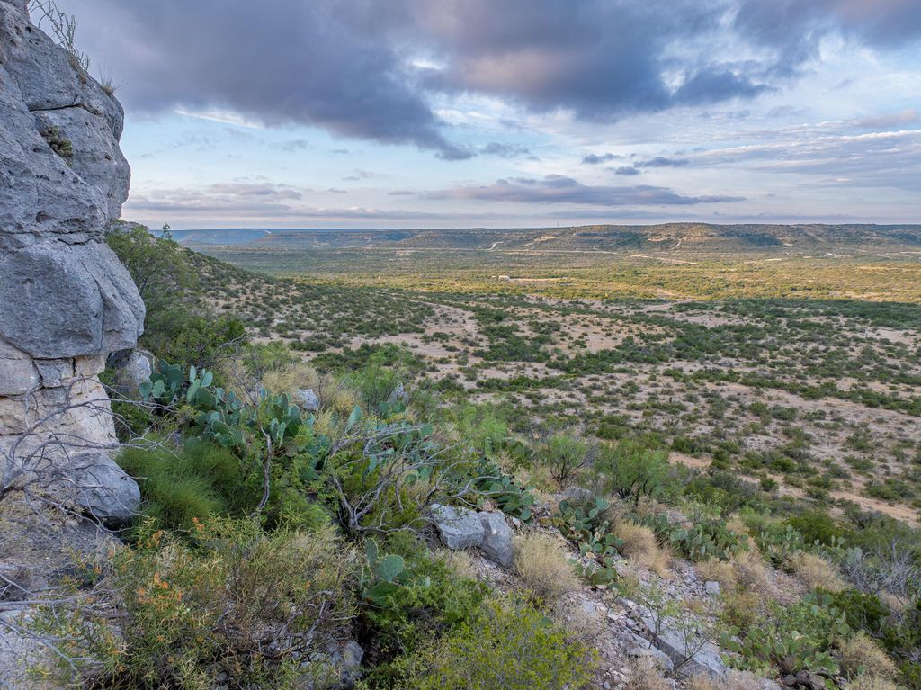 Image 27 of property listing at 3499 Big Bear Run, Ozona, TX 76943