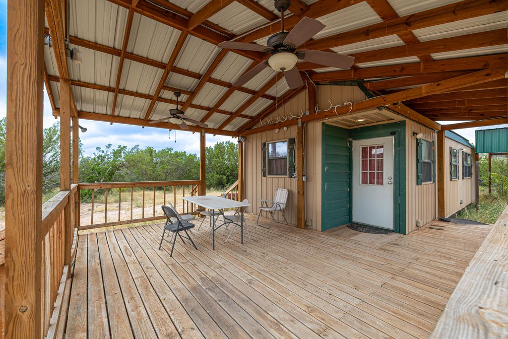 Image 6 of property listing at 3499 Big Bear Run, Ozona, TX 76943
