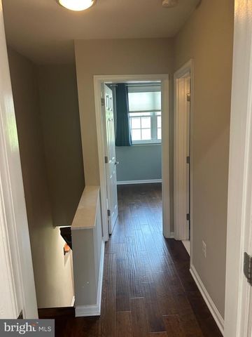 36 58TH ST SE, Washington, DC 20019