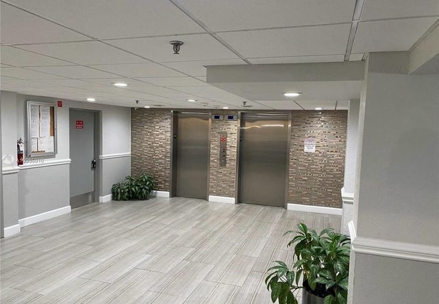 901 Hillcrest Dr 307, Hollywood, FL 33021