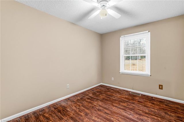 5407 Smiley Wyrick Road, Mcleansville, NC 27301