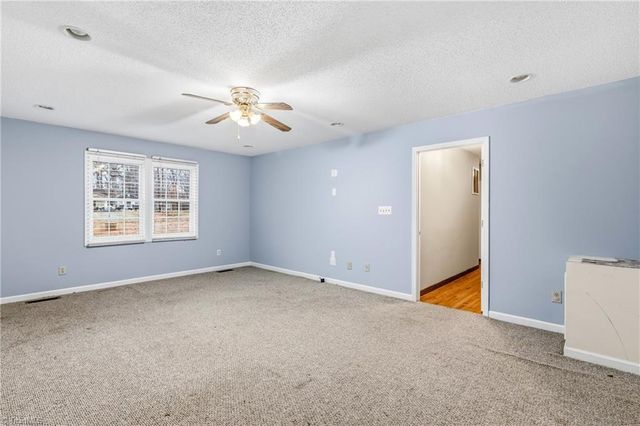 5407 Smiley Wyrick Road, Mcleansville, NC 27301