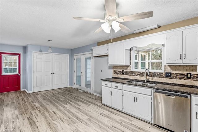 5407 Smiley Wyrick Road, Mcleansville, NC 27301