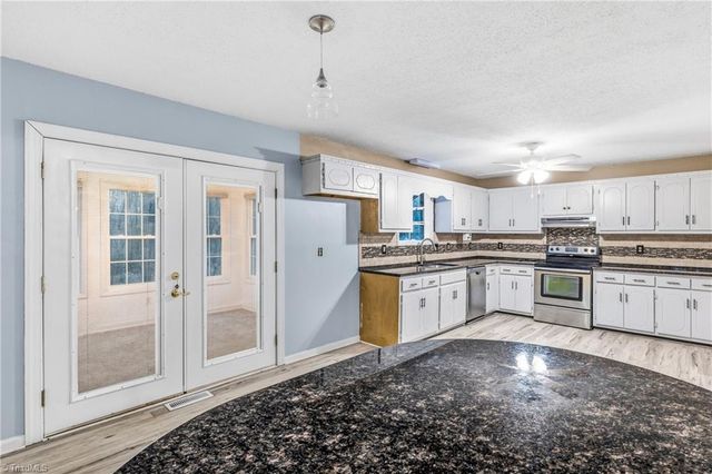 5407 Smiley Wyrick Road, Mcleansville, NC 27301